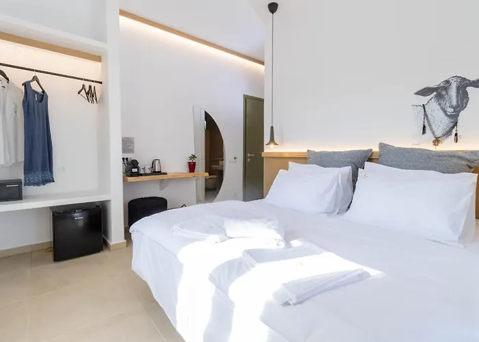 Alirene Mykonos * بانورموس ميكونو